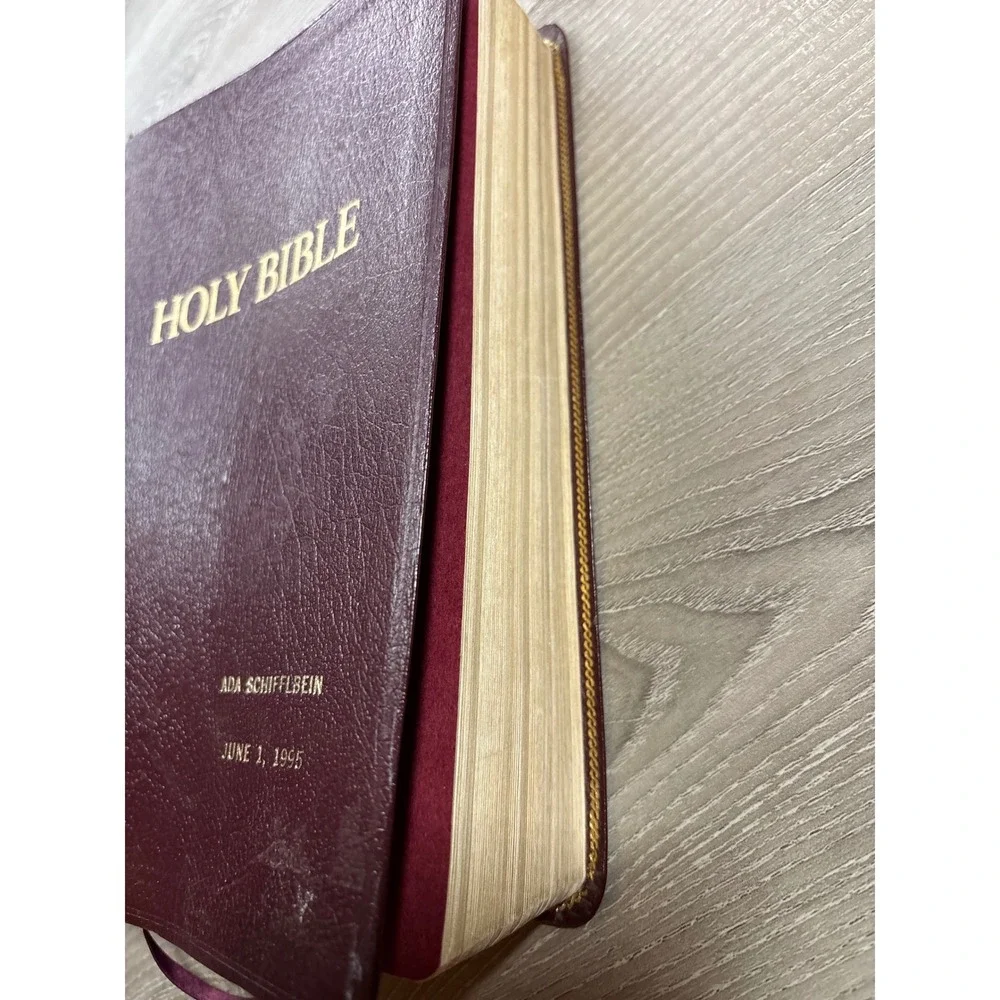 Zondervan KJV Holy Bible Giant Print Classic Reference Red Letter Bonded Leather